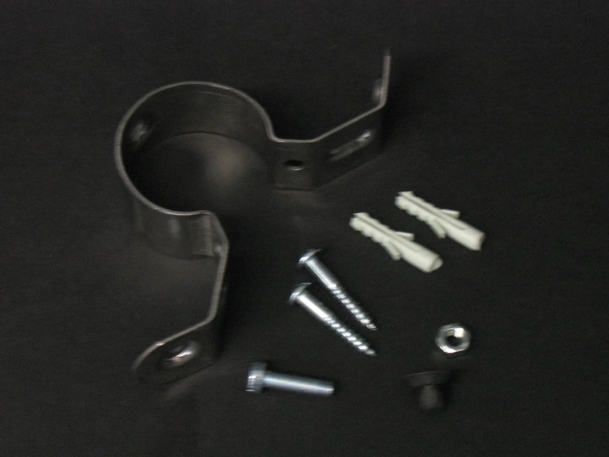 ZESTAW MONTAŻOWY KOLANA SPUSTOWEGO