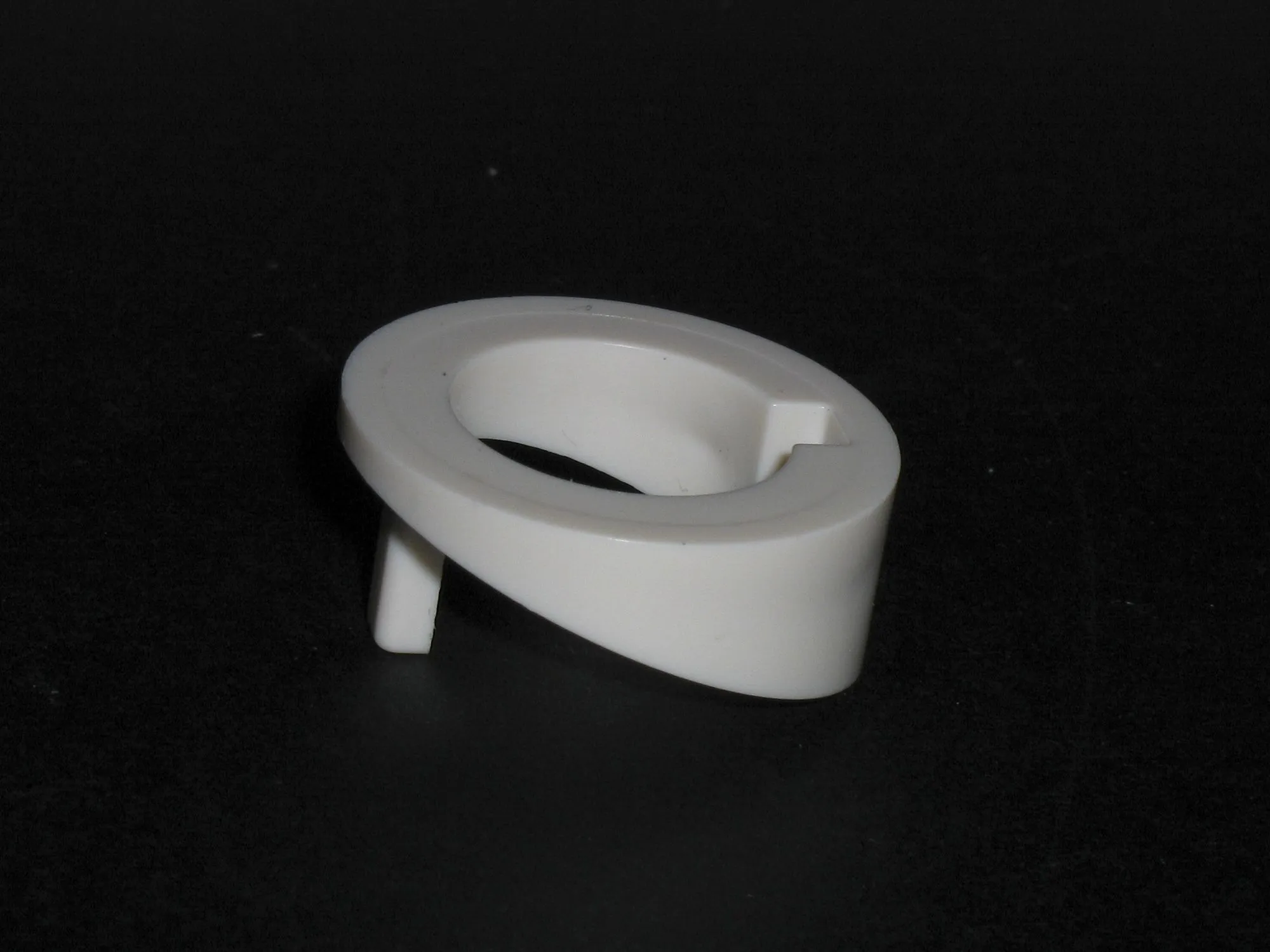 PIERŚCIEŃ MOCUJĄCY, pergamon